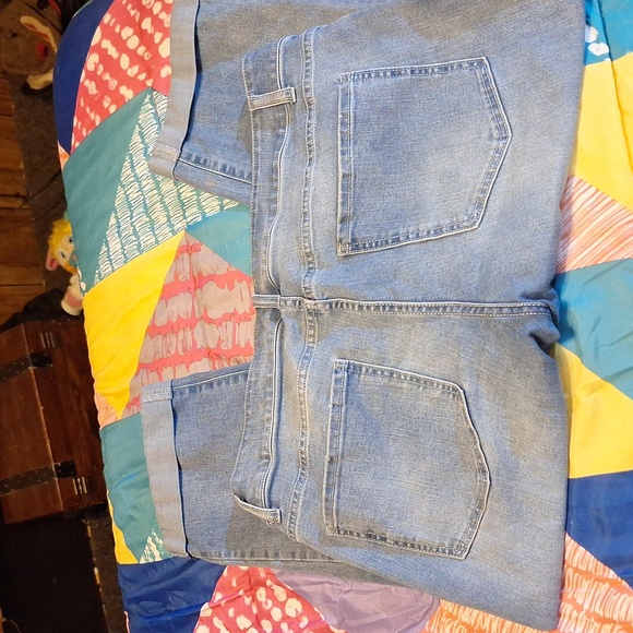 Time and Tru size 16 Jean capris - Picture 2 of 2